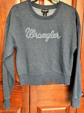 Wrangler Heather Navy Cropped Logo Sweatshirt